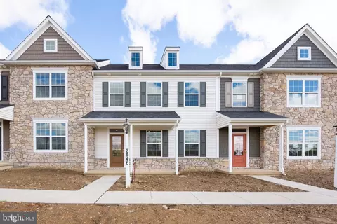 2488 Artesian Way #75, Lancaster, PA 17601