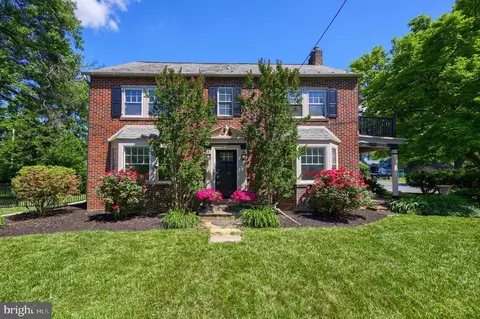 225 E Roseville Rd, Lancaster, PA 17601
