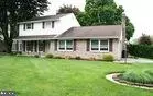 2156 Kentwood Dr, Lancaster, PA 17601