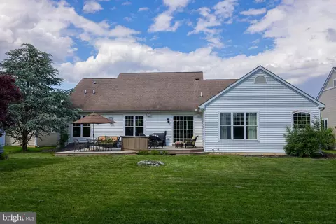 Exterior - 665 Dorset St, Lititz, PA 17543 photo 7 of 12
