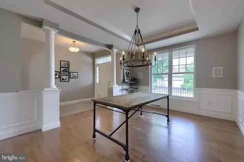 Entry Way - 665 Dorset St, Lititz, PA 17543 photo 2 of 3