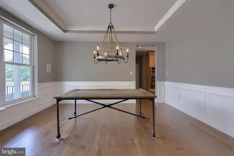 Entry Way - 665 Dorset St, Lititz, PA 17543 photo 3 of 3