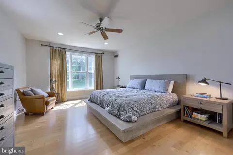 Bedroom - 665 Dorset St, Lititz, PA 17543 photo 1 of 3