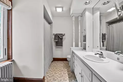 430 W Orange St, Lititz, PA 17543 photo 36