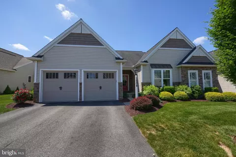 1504 Bloomfield Way, Landisville, PA 17538