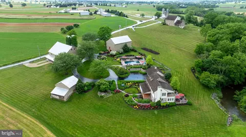 1669 Mill Rd, East Earl, PA 17519