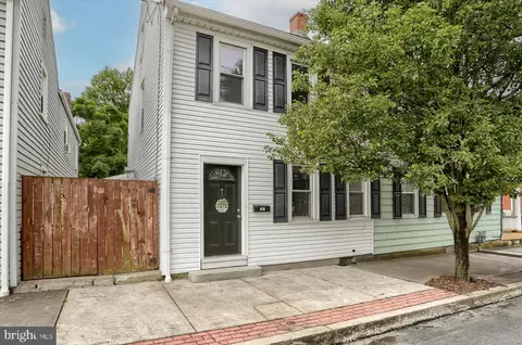 68 W Main St, Mount Joy, PA 17552