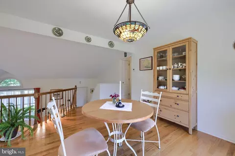 218 E 6th St, Lititz, PA 17543 photo 8