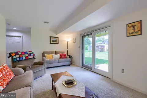 218 E 6th St, Lititz, PA 17543 photo 22