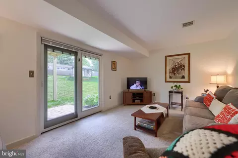218 E 6th St, Lititz, PA 17543 photo 24