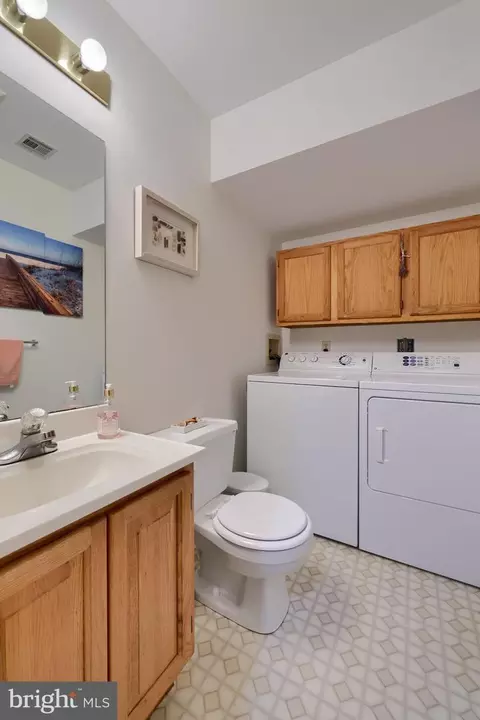 218 E 6th St, Lititz, PA 17543 photo 19