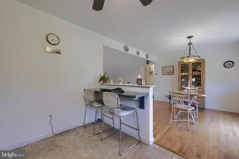 218 E 6th St, Lititz, PA 17543 photo 10