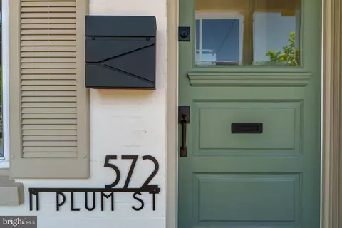 572 N Plum St, Lancaster, PA 17602