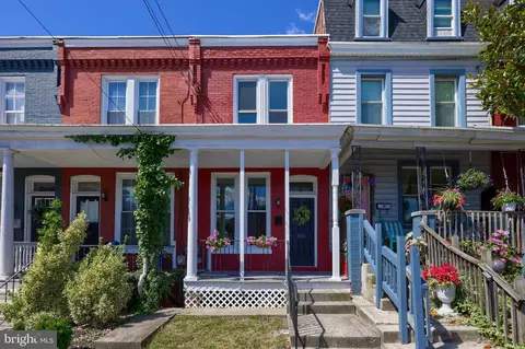 566 N Plum St, Lancaster, PA 17602