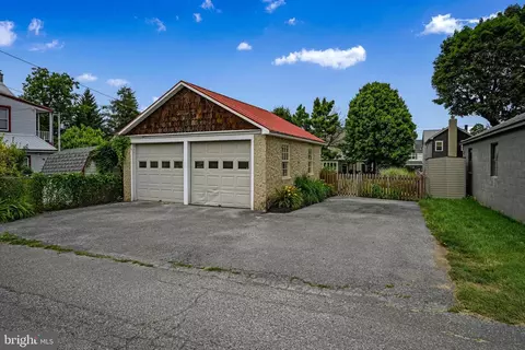 344 E Main St, Lititz, PA 17543 photo 30
