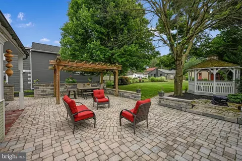 344 E Main St, Lititz, PA 17543 photo 25