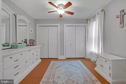 344 E Main St, Lititz, PA 17543 photo 18