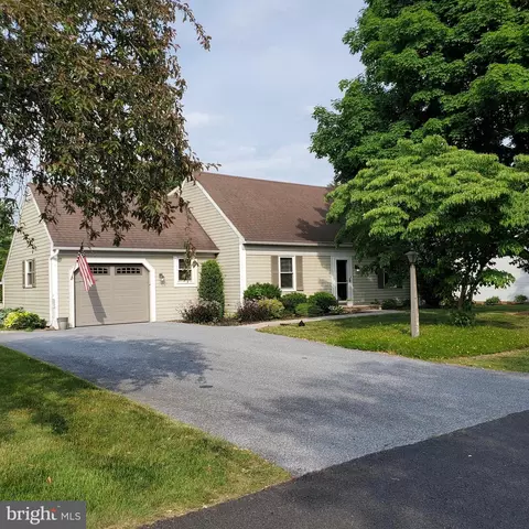 517 Deer Run Rd, Lititz, PA 17543