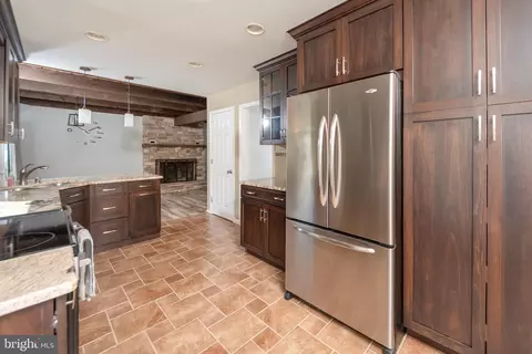 517 Deer Run Rd, Lititz, PA 17543 photo 8