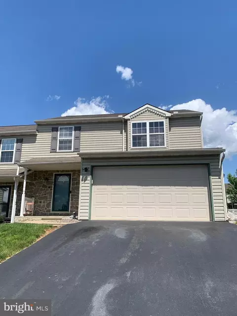 106 Beech St, Denver, PA 17517