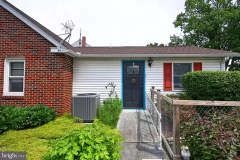 321 Linden St, Lititz, PA 17543 photo 35
