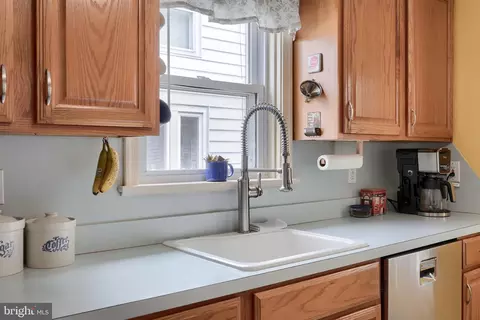 321 Linden St, Lititz, PA 17543 photo 14