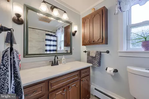321 Linden St, Lititz, PA 17543 photo 18
