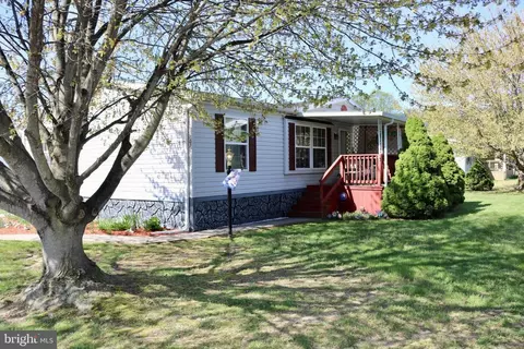 107 Juniper Ct, Lancaster, PA 17603
