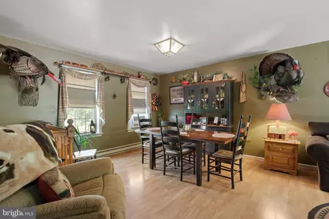 Dining - 1411 River Rd, Drumore, PA 17518 photo 1 of 3