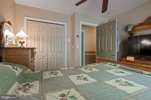 Bedroom - 1411 River Rd, Drumore, PA 17518 photo 4 of 4