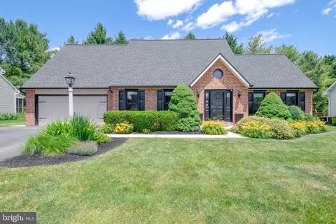 3155 Norcross Rd, Lancaster, PA 17603
