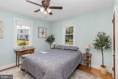 Bedroom - 16 Landis Valley Rd, Lititz, PA 17543 photo 1 of 6