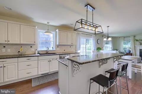 Kitchen - 3024 Weaver Rd, Lititz, PA 17543 photo 1 of 4