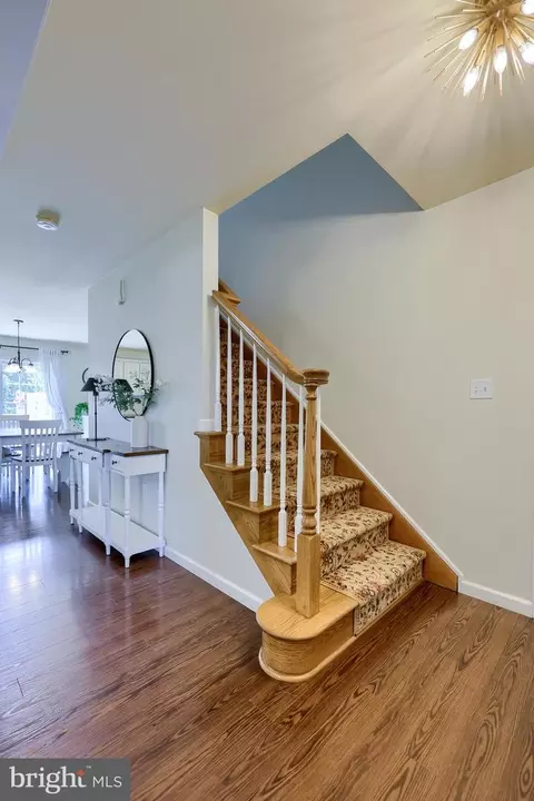 Entry Way - 3024 Weaver Rd, Lititz, PA 17543 photo 3 of 8