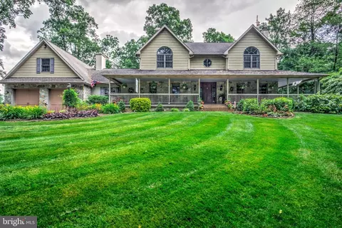 77 Stuart Run Rd, Quarryville, PA 17566