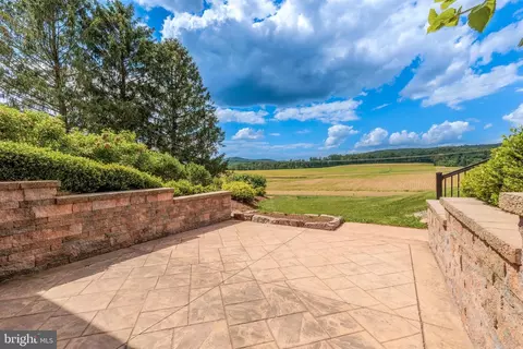 Exterior - 300 Long Ln, Lititz, PA 17543 photo 8 of 14