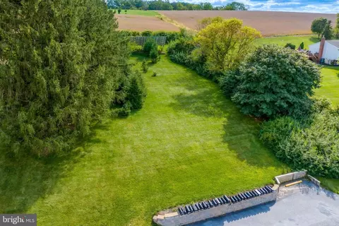 View/Area - 300 Long Ln, Lititz, PA 17543 photo 6 of 12