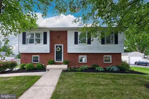 445 Florin Ave, Mount Joy, PA 17552
