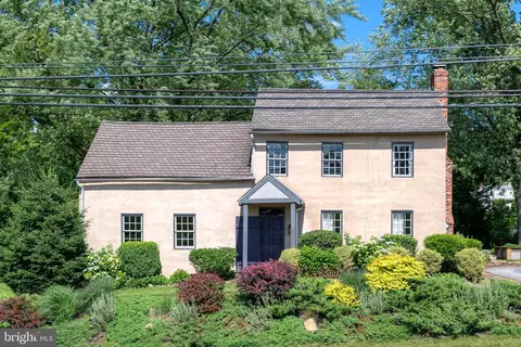 807 Centerville Rd, Lancaster, PA 17601