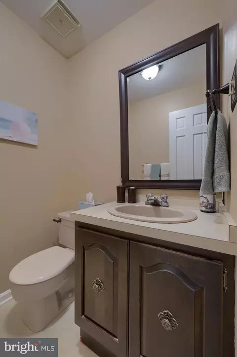 Bath - 1129 Old Eagle Rd, Lancaster, PA 17601 photo 1 of 3