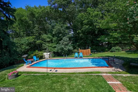 Exterior - 1129 Old Eagle Rd, Lancaster, PA 17601 photo 16 of 23