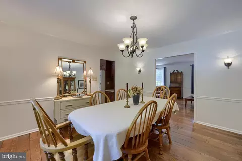 Dining - 1129 Old Eagle Rd, Lancaster, PA 17601 photo 1 of 4