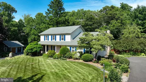 Exterior - 1129 Old Eagle Rd, Lancaster, PA 17601 photo 2 of 23
