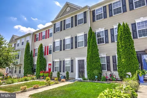 306 Pennshire Dr, Lancaster, PA 17603