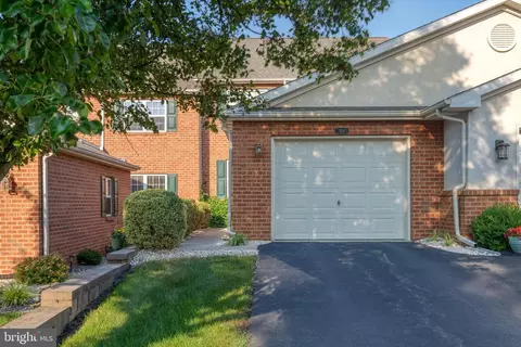 108 Sutherland Rd, Lancaster, PA 17603