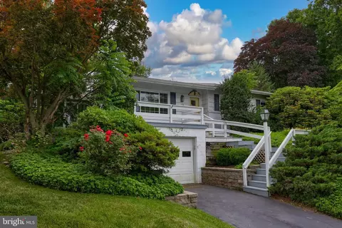 970 Cardinal Rd, Lancaster, PA 17601