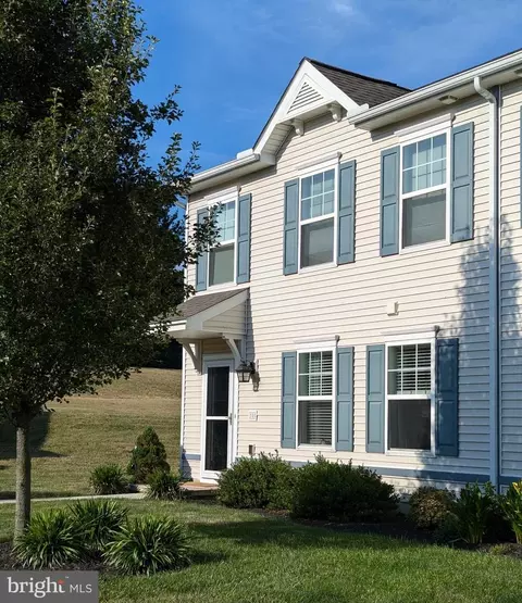 108 Lawton Ct, Willow Street, PA 17584