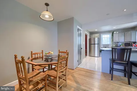 20 E Market St, Lititz, PA 17543 photo 6