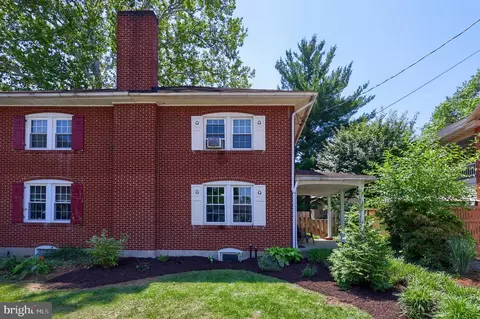 20 E Market St, Lititz, PA 17543 photo 37
