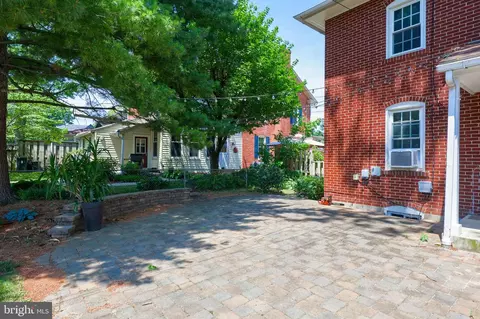 20 E Market St, Lititz, PA 17543 photo 19